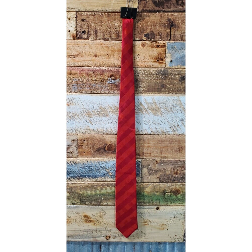 Calabrum Necktie Tie